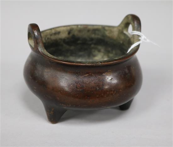 A Chinese bronze ding censer diameter 8cm height 7cm